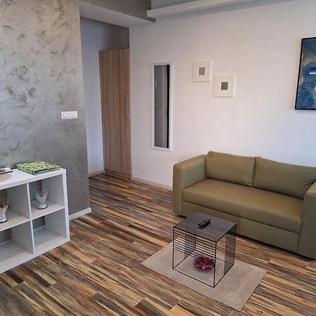 Apartments And Rooms Lorena 236 Rovinj Exterior foto